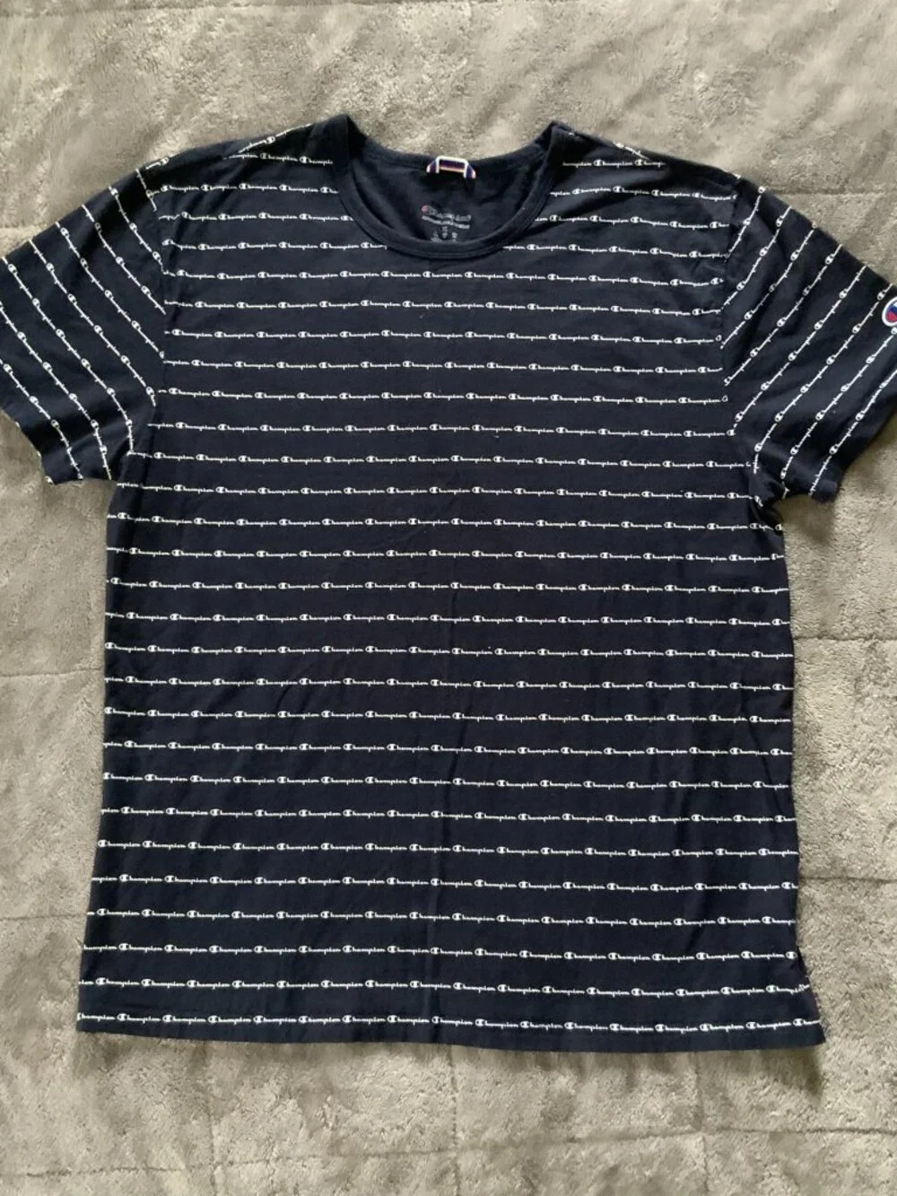 Champion Men’s Black & White Spell Out T-Shirt Size XL (1186) - Picture 4 of 8